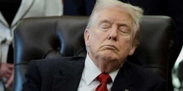 Clock running out for Trump as he’s ‘visibly struggling to stay awake’: Fox News analyst