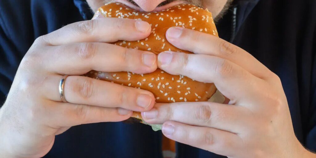Burger King is closing the gap in the burger wars with a simple formula: Better food and a star executive who takes customers’ calls himself
