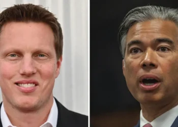 David Ellison’s Paramount wants its WBD merger challengers to put up nearly $1.9 billion
