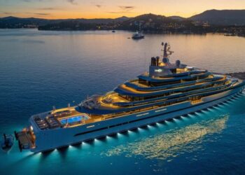 AI Billionaires Are So Greedy That They’re Supercharging Sales of Yachts and Private Jets