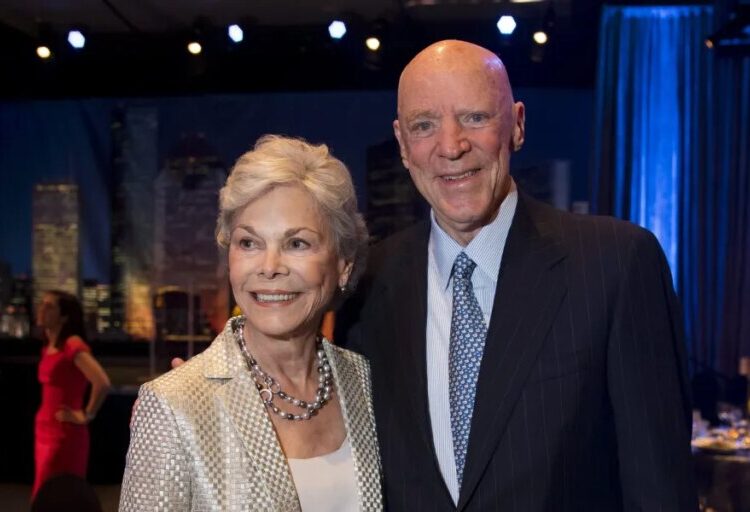 USC just shattered its fundraising record by nearly $100 million—thanks partly to the billionaire family behind the Houston Texans