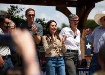 From Pennsylvania to Ohio to Texas, the governors’ races are all coming down to data centers