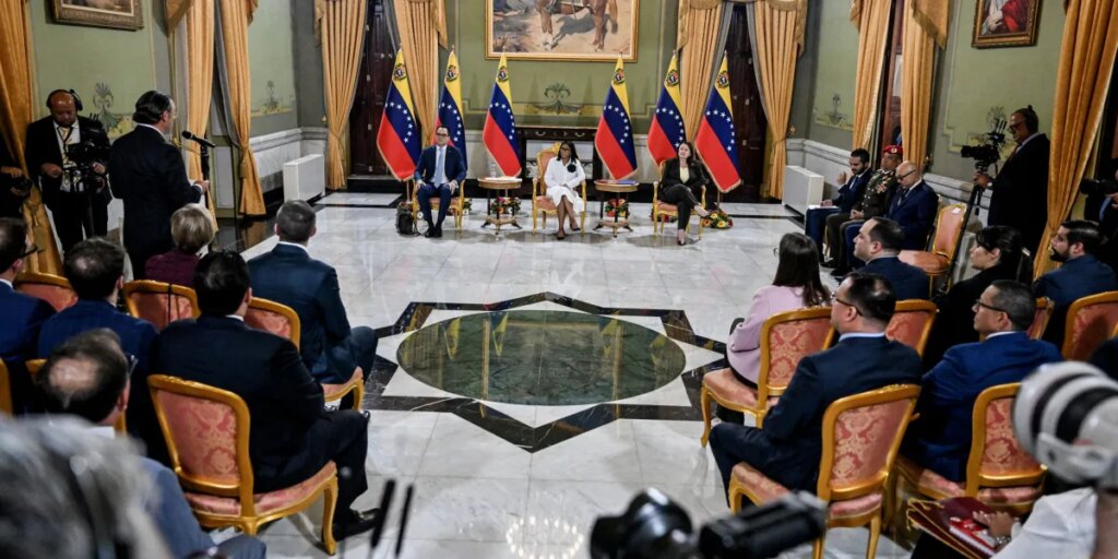Venezuela oil minister to U.S. companies: ‘It’s an entire world waiting to be discovered’