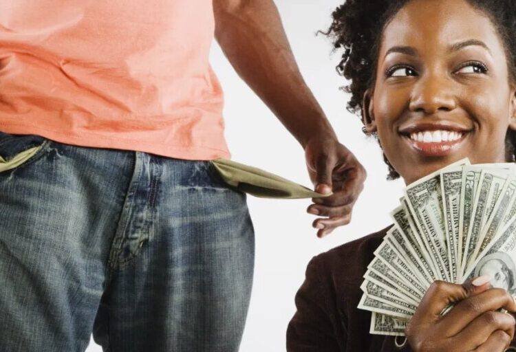 In this economy, millennials and Gen Z would rather break up than date someone in debt: ‘There’s a pretty big divide’