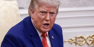 Trump’s ‘politically dire’ dread leaked by senior official: ‘He really could sink’