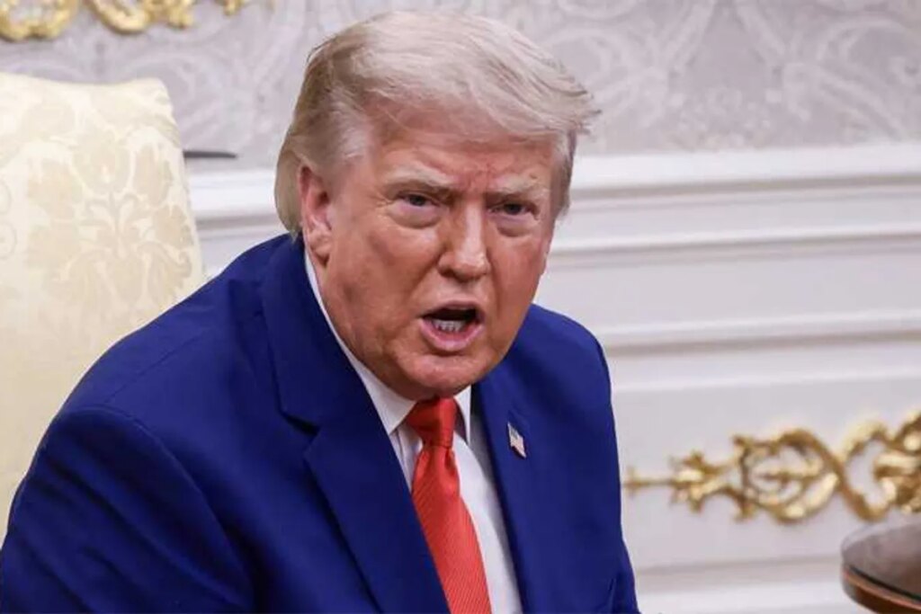 Trump’s ‘politically dire’ dread leaked by senior official: ‘He really could sink’