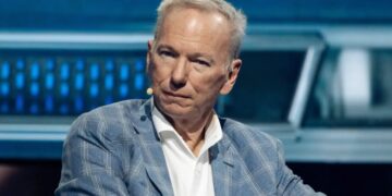 Eric Schmidt is reportedly at odds with Google cofounder Sergey Brin over how a $100 million campaign against California’s billionaire tax is spent