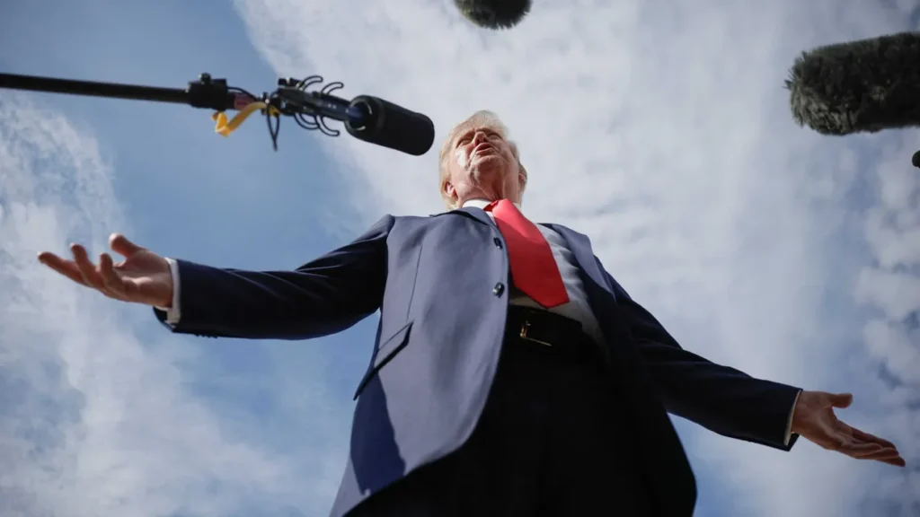 Snarling Trump flies into frenzy as MAGA-defectors huddle to plot their revenge