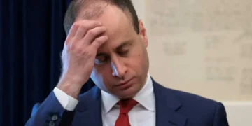 New Stephen Miller ‘clone’ viciously mocked by experts as Trump surrounds self with ‘rats’