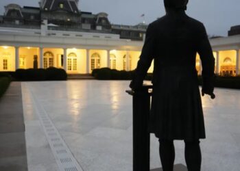 Trump remakes Rose Garden with loans from secret Supreme Court megadonor Harlan Crow