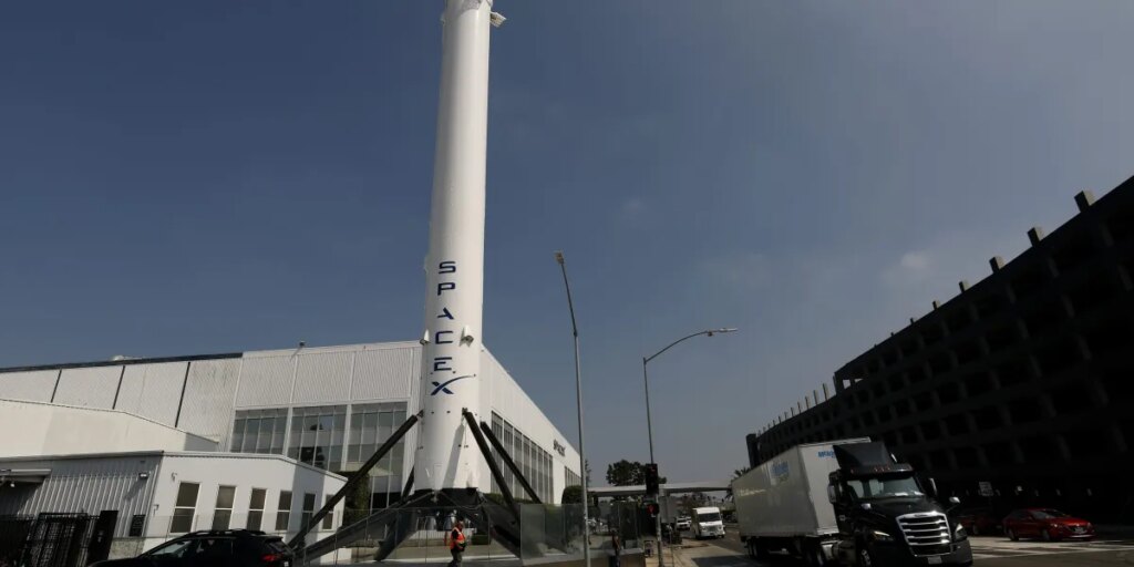 SpaceX is hiring in natural gas trading for energy needs