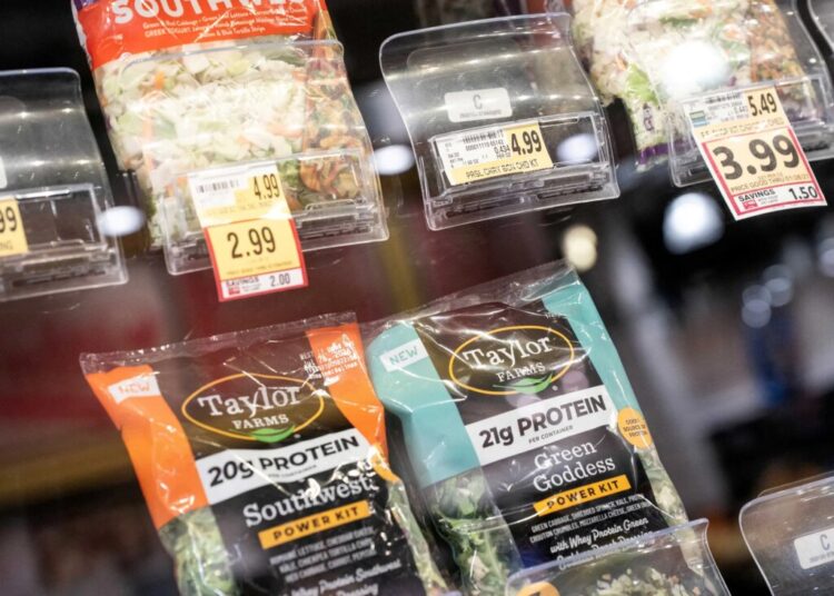 ‘More illness lie ahead’ as food outbreaks tied to Trump admin just the beginning: expert