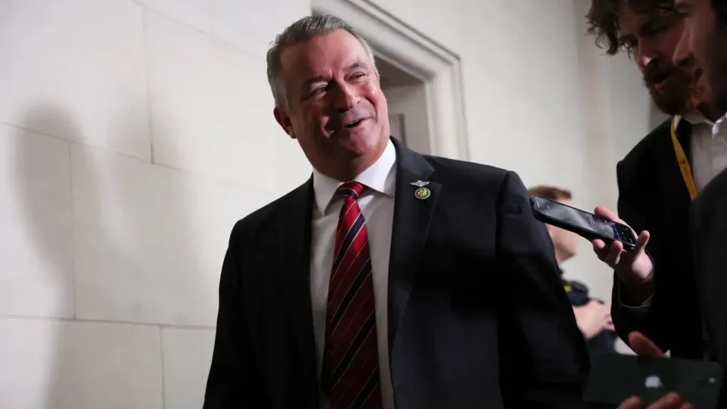 Rebel Republican sounds alarm after Trump officials refuse his immigration plea