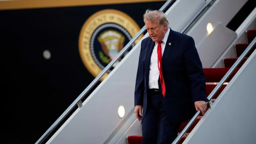 Trump slammed for ‘massive’ mistake that could ‘push us over the edge’