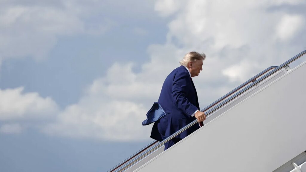 Trump’s new scheme has two outcomes — and both threaten disaster: expert