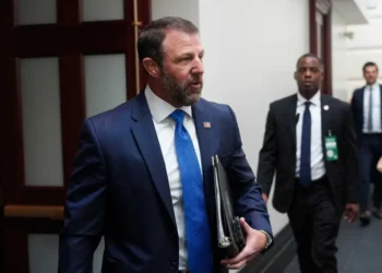 ‘Leave us alone’: Miffed DHS insiders want GOP to shoot down Mullin’s handpicked crony