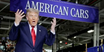 WSJ warns Trump’s new attack on Canada will blow up in his face: ‘His own worst enemy’