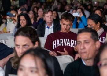 Harvard’s $699 startup bootcamp has professors who never sleep–but that’s because they’re AI clones
