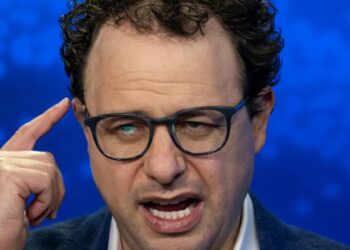 What Anthropic’s Dario Amodei can learn from the airline industry’s painful lesson about marketing and the concept of safety