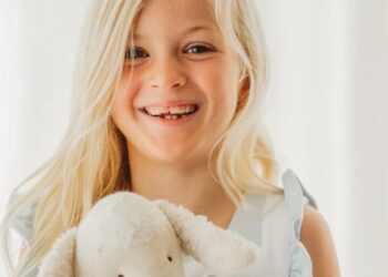 Louisiana girl, 8, dies from rare brain-eating amoeba that thrives in freshwater