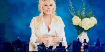 Dolly Parton appeared in good spirits in final appearance days before her death