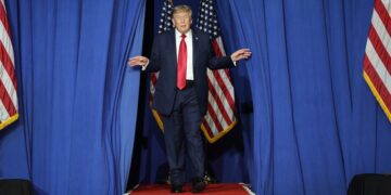 Trump Plans to Buy Midterm Ads About His Own Record