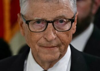 Bill Gates fears world leaders are unprepared for 3 major AI risks: ‘Stunted’ child development; emboldened criminals; and vanishing jobs for Gen Z