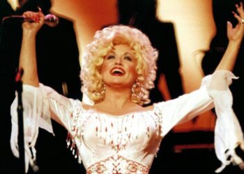 The Truth About Dolly Parton’s Style