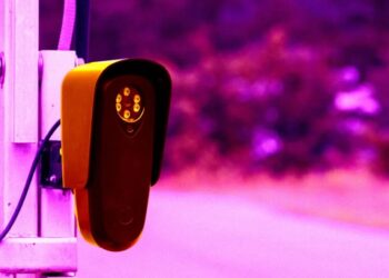 Police Are Putting Up Fake 3D-Printed Flock Cameras and Swooping In to Arrest People Who Vandalize Them