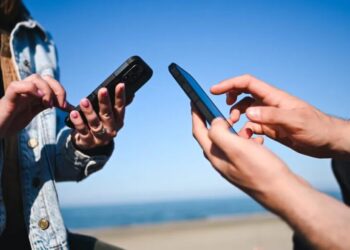 ChatGPT can now search years of your texts—but security experts are most worried about the people who never opted in