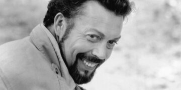 The Absolute Pleasure of Tim Curry