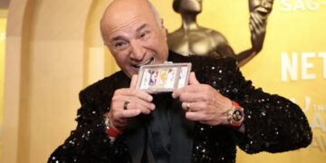 Despite having a net worth of $400 million, Kevin O’Leary still shops at Walmart for $29 jeans: ‘I’m always looking for a great deal’