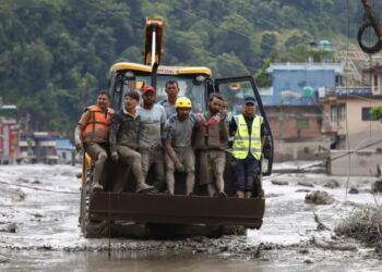 At least 360 people are dead and 1,400 missing after catastrophic floods sweep communities on the Nepal-China border