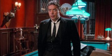 Watching Tim Curry Have Fun Was the Most Fun Thing
