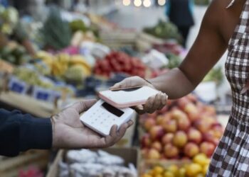 Scammers are hijacking tap-to-pay donations to turn a $20 gift into a $2,000 charge—here’s how to protect your money