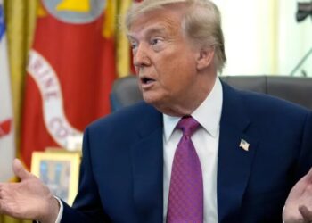‘I don’t have to announce everything, do I?’ Trump bristles at questions over blocked Hormuz, sanction-free China