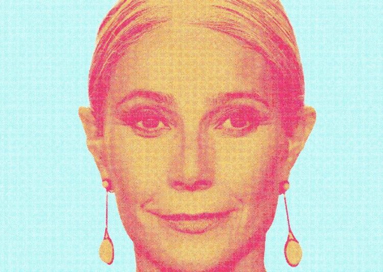 Gwyneth Paltrow Is Very Sorry to Postpone Her Dinner