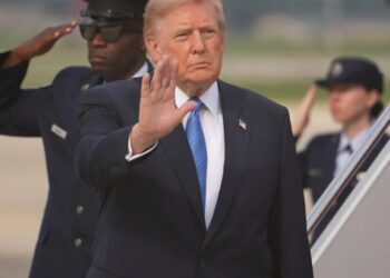 Amid high gas prices and shrinking crude stockpile, Trump says U.S. to take control of 65 billion barrels of Venezuelan oil reserves