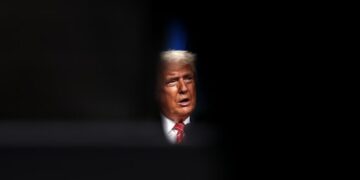 How to Claw Back Wealth From Toppled Autocrats