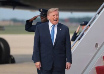 ‘Can you imagine?’ Trump hurls tantrum as Dem dubs ‘Lake America’ rename a ‘SHAME’