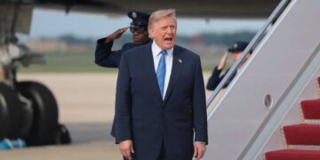 ‘Can you imagine?’ Trump hurls tantrum as Dem dubs ‘Lake America’ rename a ‘SHAME’