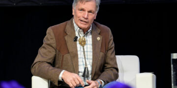 Wyoming governor decries ‘aggressive’ behavior of federal election monitors