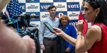 In Georgia, Ossoff Courts Broad Appeal With an Anti-Trump Script