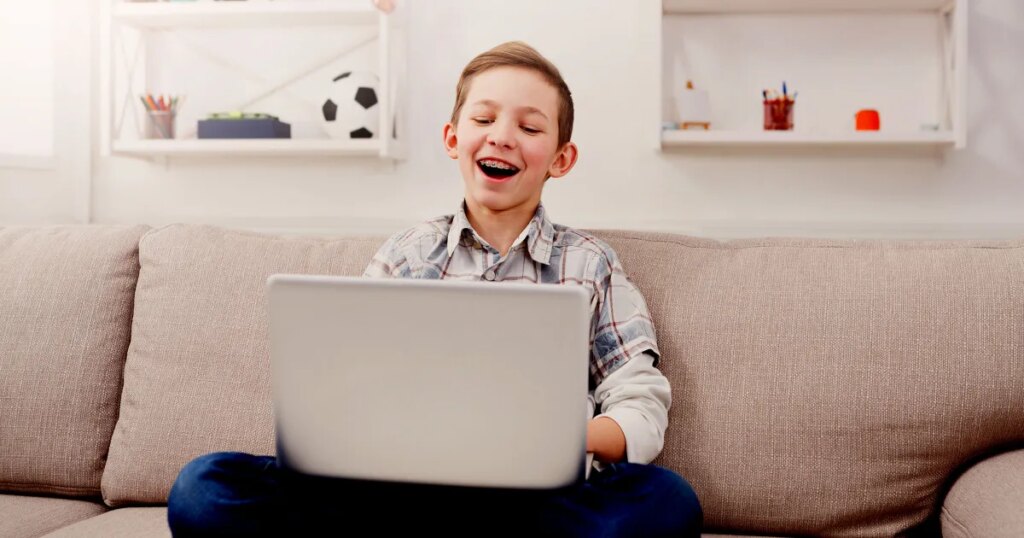 Scientists Gave 12-Year-Olds Access to an AI Tutor and You Probably Already Know What They Did With It