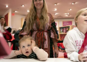 American Girl once captured U.S. history’s complexity. Why not now? 