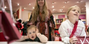 American Girl once captured U.S. history’s complexity. Why not now? 