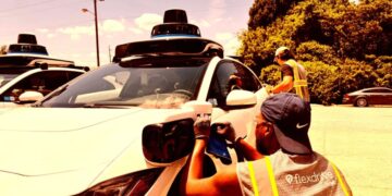 Former Lyft Drivers Now Doing Menial Tasks for Their Waymo Overlords