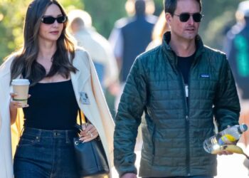 Tech billionaires and executives like Evan Spiegel and Peter Thiel are publicly shielding their children from the products that made them rich