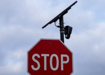 Gov. Abbott blocks funding in Texas for Flock cameras as bipartisan fury brews