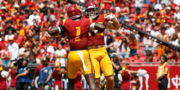 USC youth movement powers No. 14 Trojans to season-opening win over San José State